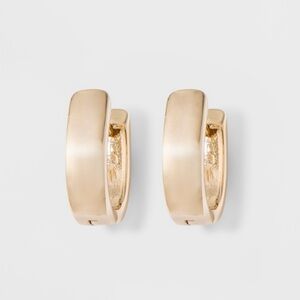 ⭐️ a new day Gold Hoop Earrings